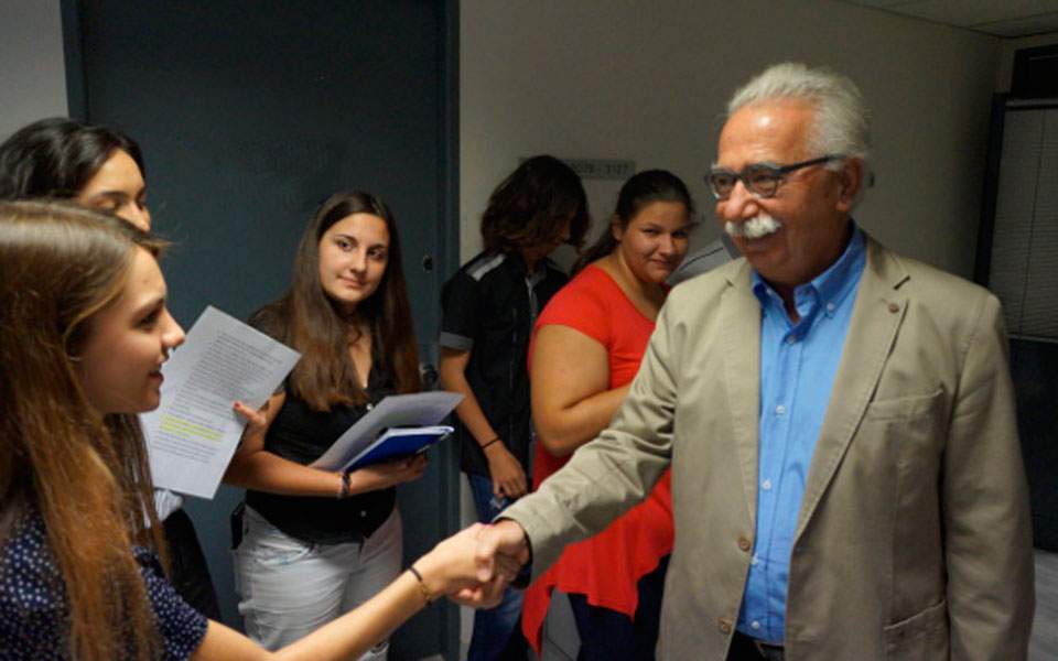 Με μαθητές ο Κ. Γαβρόγλου για το εξεταστικό 1