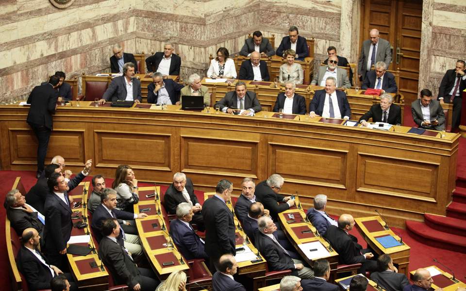 «Οχι» ΣΥΡΙΖΑ σε Εξεταστική για Π. Καμμένο 1