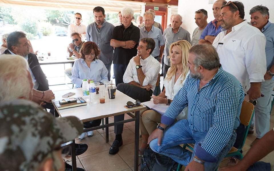 Στο Κερατσίνι ο Κυριάκος Μητσοτάκης – Συνάντηση με αλιείς