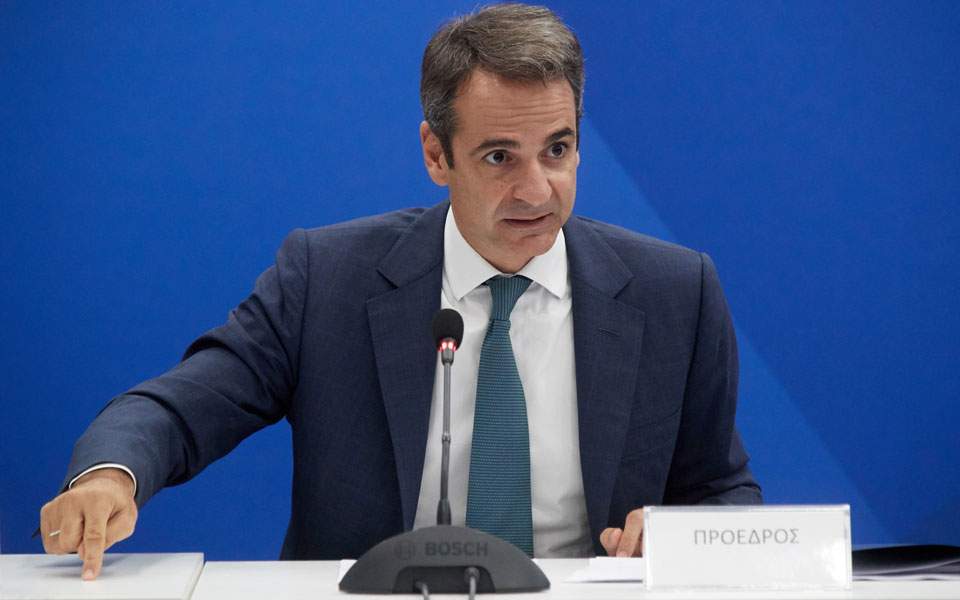 Αιφνιδιαστική επίσκεψη Μητσοτάκη στο Πρωτοδικείο 1