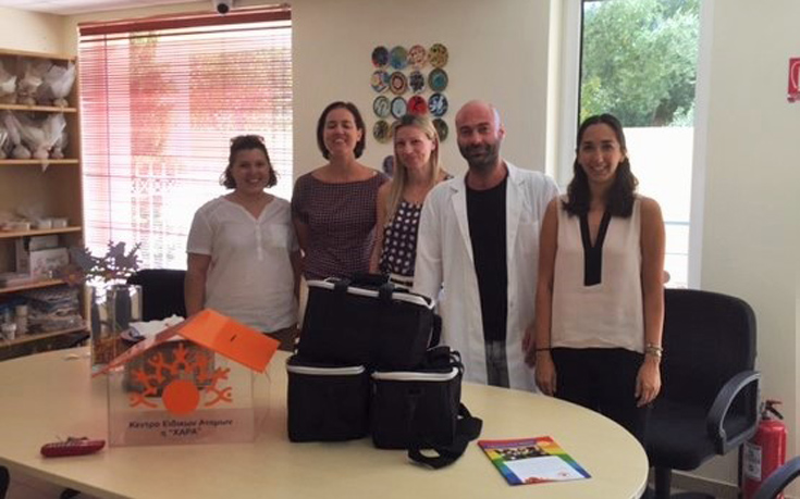 Φάρμακα και υγειονομικό υλικό στα σωματεία του «Μαζί για το Παιδί»