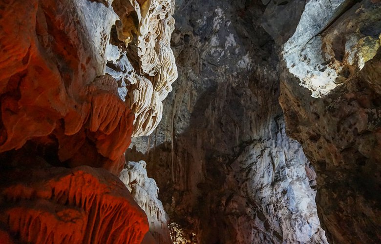 Tο μυθικό «Σπήλαιο των Λιμνών», ένα σπάνιο δημιούργημα της φύσης 1
