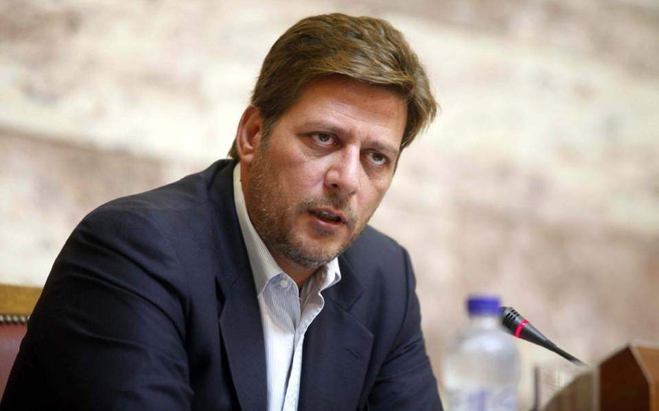 Βαρβιτσιώτης: «Ο κ. Μουζάλας κρύβεται, αλλά τα αποτελέσματα της ανικανότητάς του παραμένουν ορατά»