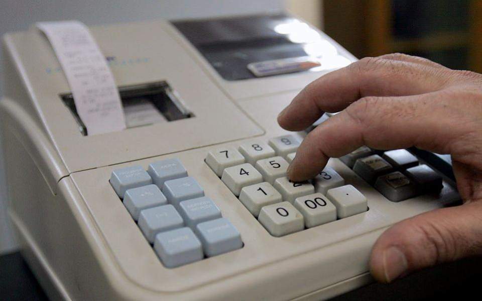 Ελεγχοι και λουκέτα μείωσαν στις Κυκλάδες τη φοροδιαφυγή
