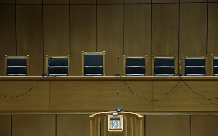 Η δολοφονία του ναυτικού, ο καταψύκτης, τα μηνύματα και τα capital controls 1