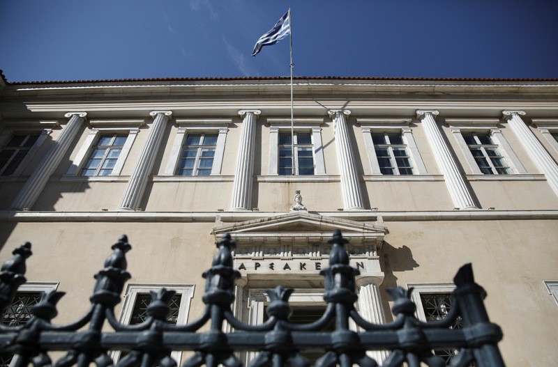 Χάος με τα πόθεν έσχες 1