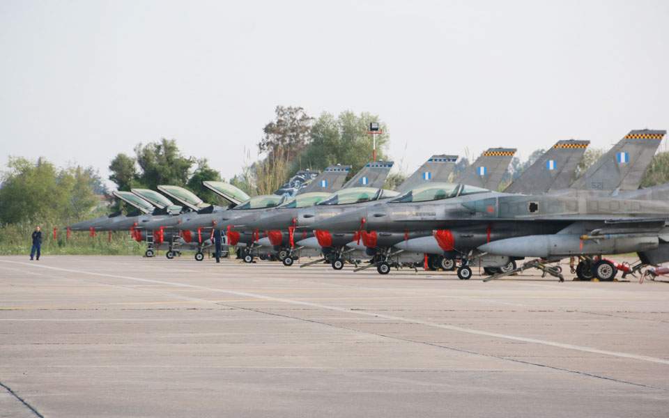 Ενημέρωση Βουλής για τα F-16 αξιώνει η Ν.Δ. 1