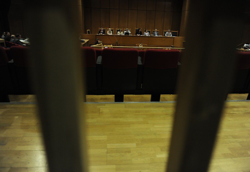 Πρόταση για αυτοπρόσωπη εμφάνιση «προστατευόμενων μαρτύρων» στη δίκη της ΧΑ 1