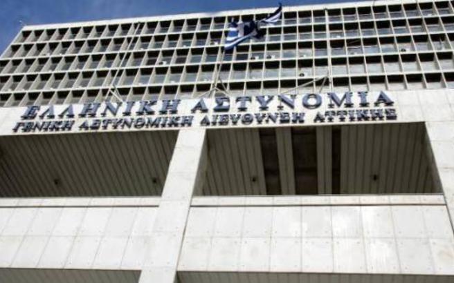 Ολοκληρώθηκε η κατάθεση του πατέρα της Δώρας μετά από 5 ώρες στη ΓΑΔΑ