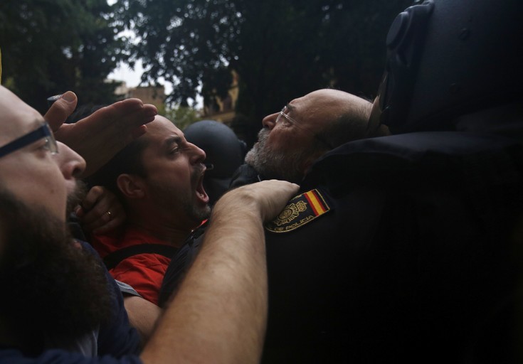 Έκτακτη σύσκεψη στην Μπαρτσελόνα ελέω δημοψηφίσματος 1