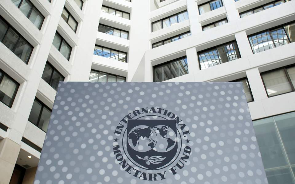Πρωτογενές πλεόνασμα 2,2% του ΑΕΠ βλέπει το ΔΝΤ το 2018