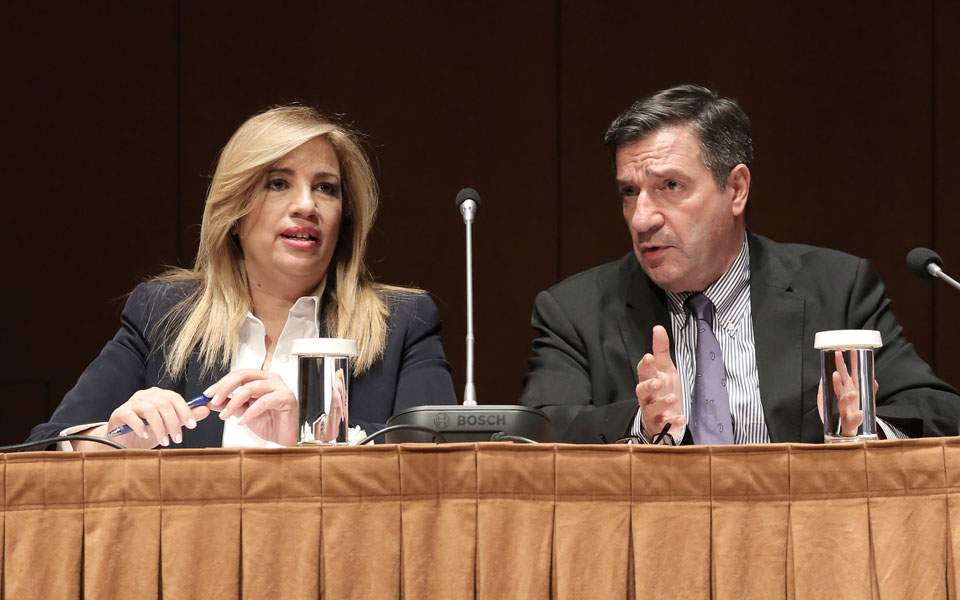 Καμίνης: Διχασμένη και μερικώς απούσα η ΔΗΣΥ στη Βουλή