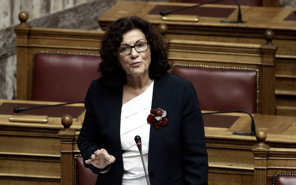 Φωτίου: Λύση μέσω… μετακομίσεων για τους παιδικούς σταθμούς