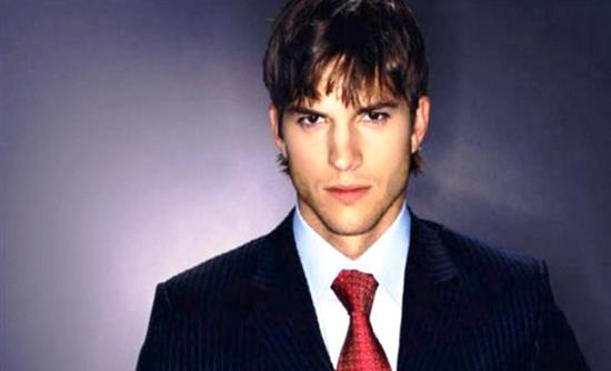 Η οργάνωση του Άστον Κούτσερ βοήθησε 6.000 κακοποιημένα παιδιά 1