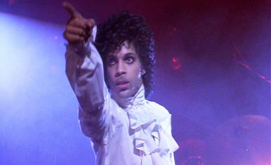 Κιθάρα του Πρινς πωλήθηκε για 700 χιλιάδες δολάρια