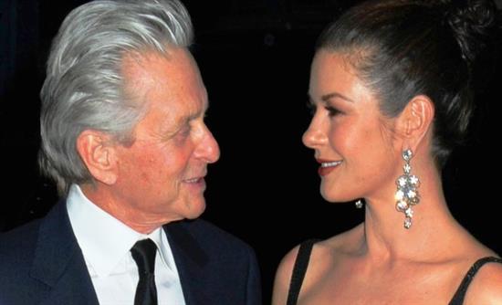 Η Κάθριν Ζέτα Τζόουνς για τα 17 χρόνια κοινού βίου με τον Μάικλ Ντάγκλας