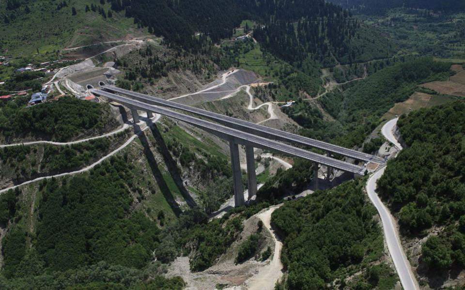 Εναρξη της διαγωνιστικής διαδικασίας για παραχώρηση της Εγνατίας Οδού
