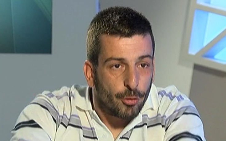 Βγήκε στην τηλεόραση λίγο πριν παραδοθεί ο καταζητούμενος της σπείρας του «ψηλού» και του «κοντού»