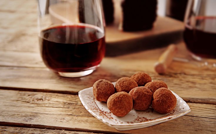 Κρασί και σοκολάτα είναι το μεγάλο μυστικό για τη μάχη με τον χρόνο 1