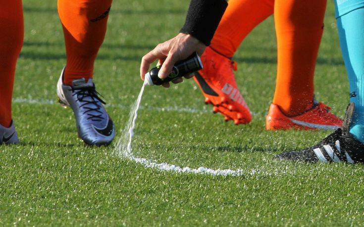 Aποζημίωση 84 εκατ. ευρώ από τη FIFA ζητά ο… εφευρέτης του σπρέι