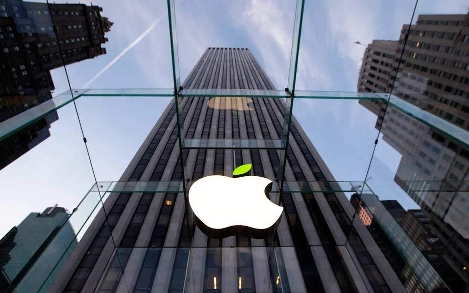 Η Apple θα μειώσει την παραγωγή του iPhone X