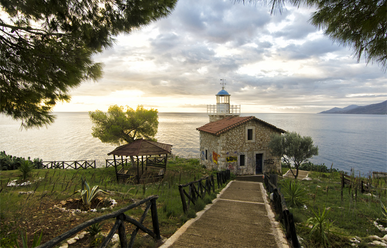 Παράλιο Άστρος Κυνουρίας, ένα γραφικό παραθαλάσσιο χωριό στην Αρκαδία