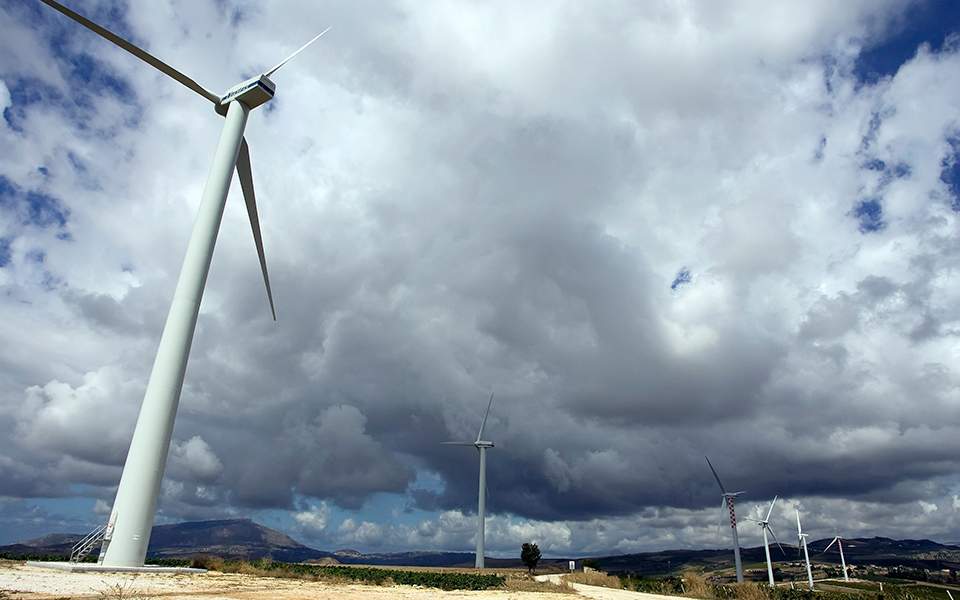 Υδροηλεκτρικά και τέλος ΑΠΕ στην ατζέντα των διαπραγματεύσεων