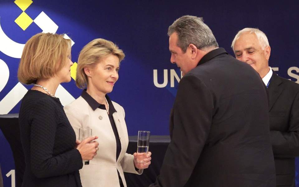 Καμμένος: Θέμα της ΕΕ και του ΝΑΤΟ οι δύο Ελληνες στρατιωτικοί 1