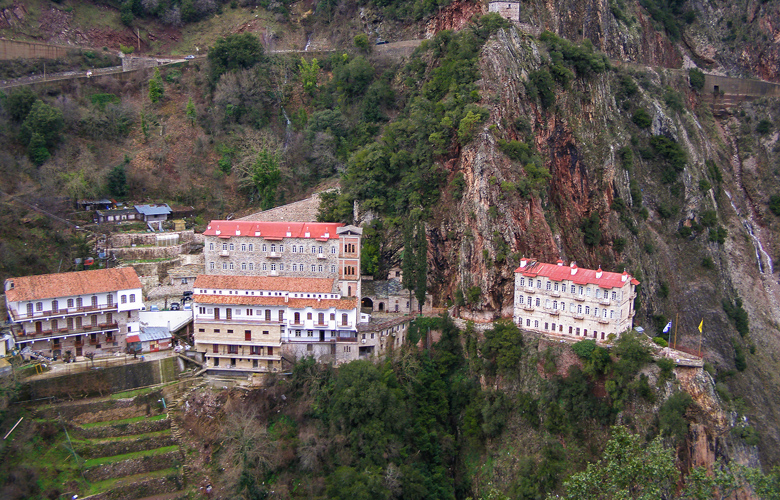 Μονή Προυσού, λες και έχει βγει από παραμύθι 2