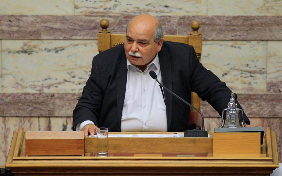 Βούτσης: Προσπάθεια εκφοβισμού του πολιτικού συστήματος