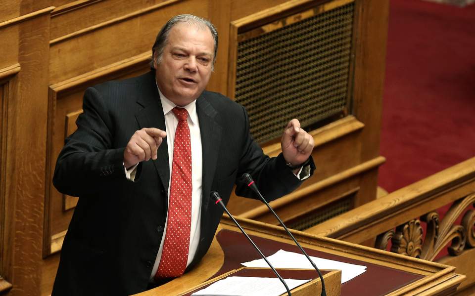Κατσίκης: Δέχθηκα απειλές κατά της ζωής μου για να ψηφίσω την πρόταση δυσπιστίας
