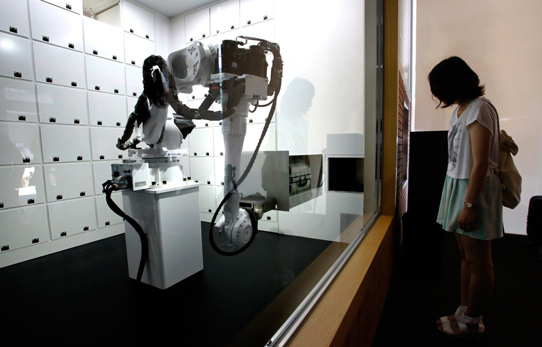 Αλυσίδα ξενοδοχείων απασχολεί αποκλειστικά ρομπότ ως υπαλλήλους 4