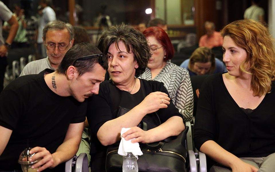 Ενωση Δικαστών και Εισαγγελέων: Οι ελλείψεις υποδομών ευθύνονται για τις καθυστερήσεις στη δίκη της Χ.Α.