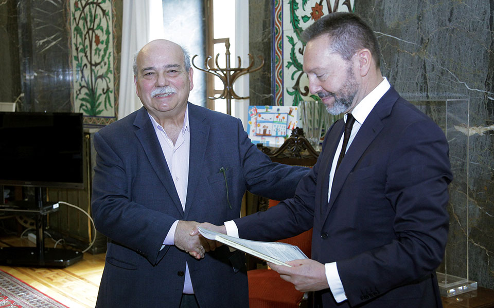 ΤτΕ: Οι μεταρρυθμίσεις προϋπόθεση για την ανάπτυξη