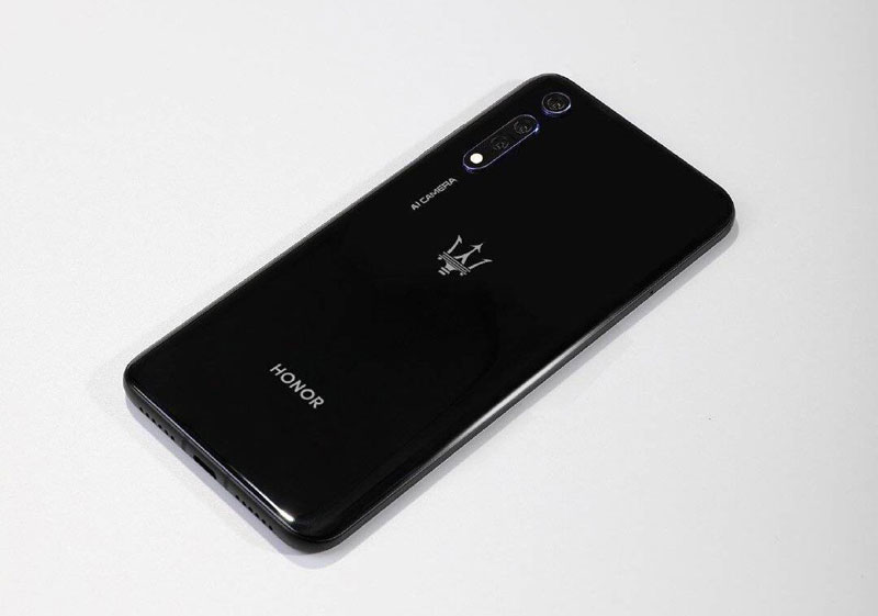 Honor V20: Πληροφορίες για τη μπαταρία και την εμπρόσθια κάμερα