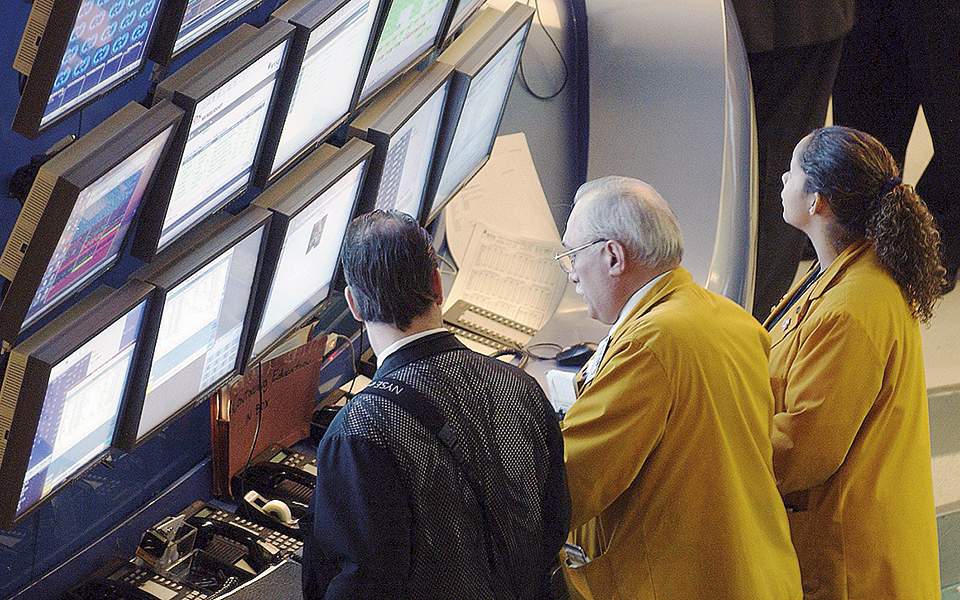 Τρία εναλλακτικά σενάρια εκδόσεων ομολόγων το 2019