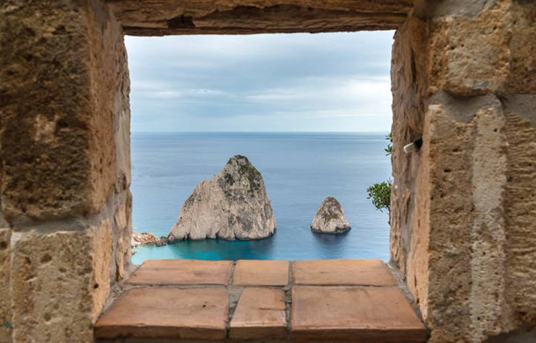 Βράχοι Μυζήθρες, πήραν το όνομά τους από το λευκό τυρί 3