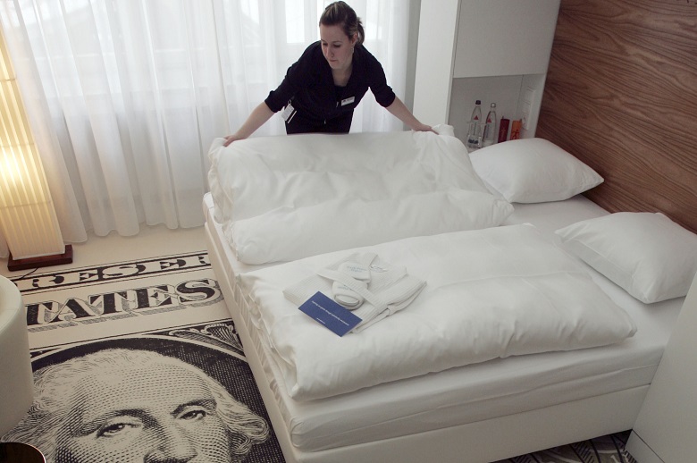 Προγράμματα κατάρτισης και μετεκπαίδευσης εργαζομένων στον τουρισμό