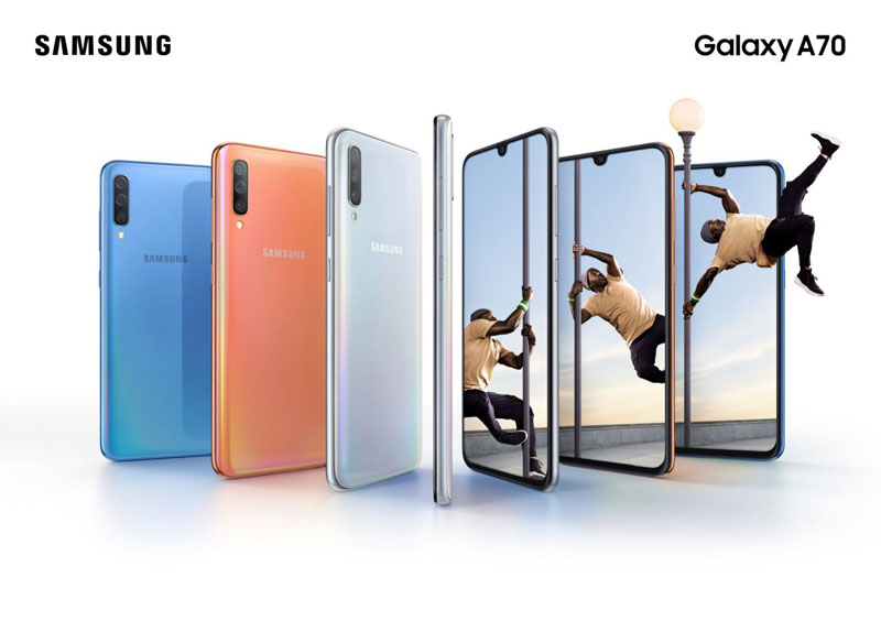 Samsung Galaxy A70: &Epsilon;&pi;ί&sigma;&eta;&mu;&alpha; &mu;&epsilon; &omicron;&theta;ό&nu;&eta; 6.7'' Infinity-U Super AMOLED, &tau;&rho;&iota;&pi;&lambda;ή &kappa;ά&mu;&epsilon;&rho;&alpha; &kappa;&alpha;&iota; &mu;&pi;&alpha;&tau;&alpha;&rho;ί&alpha; 4500mAh