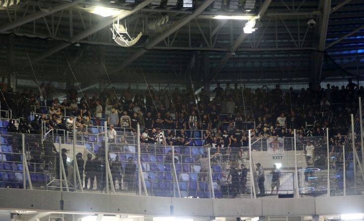 Καταγγελίες των οπαδών του ΠΑΟΚ για χρήση πλαστικών σφαιρών από την αστυνομία 8