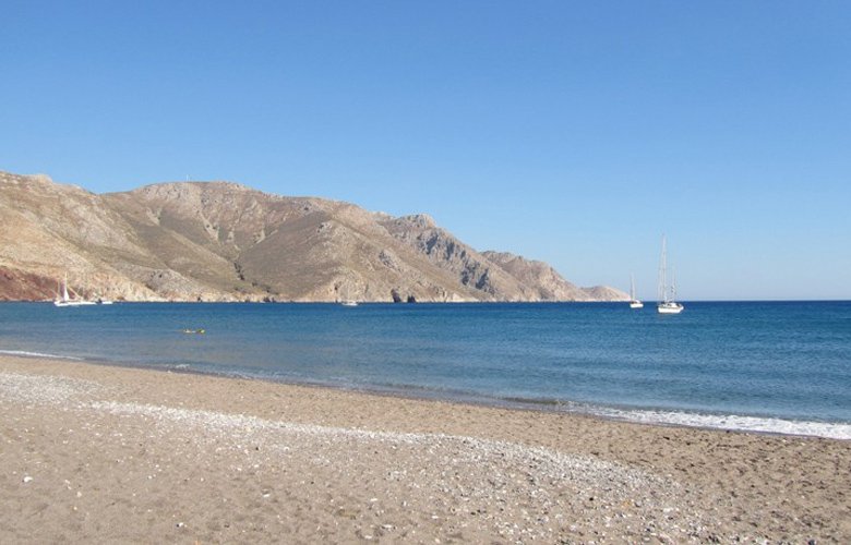 Ανακαλύψτε την όμορφη Τήλο 4