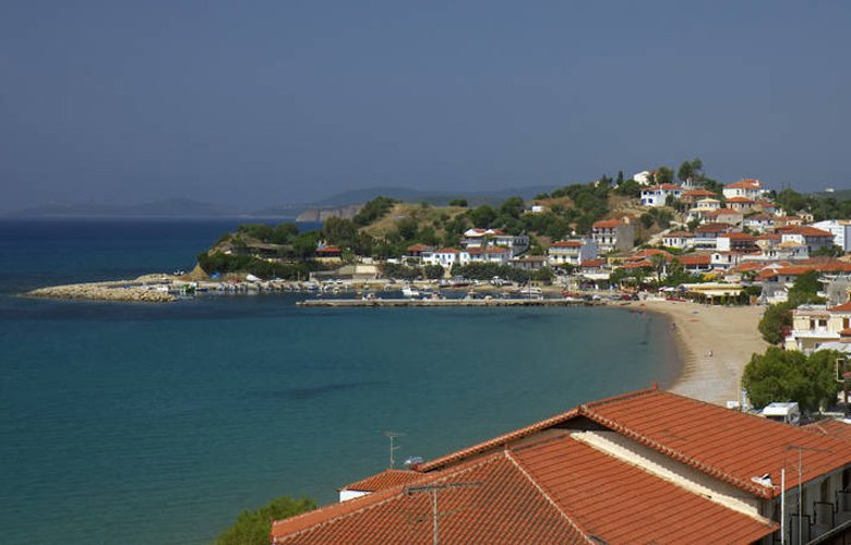 Ανακαλύψτε τη γραφική Φοινικούντα 3