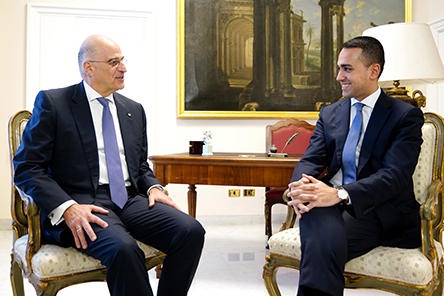 Στο τραπέζι η οριοθέτηση ΑΟΖ με την Ιταλία