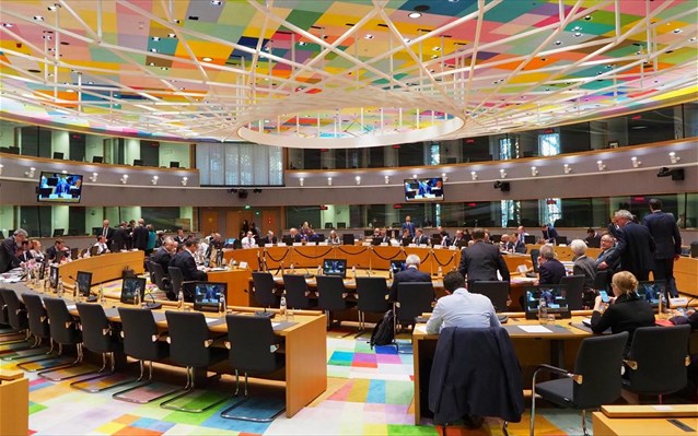 Νέα «όπλα» στη μάχη κατά του Covid19 θα εξετάσει την Τρίτη το Eurogroup