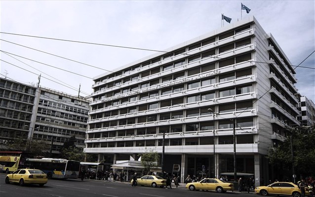 Για ποιους «μετατίθενται» χρέη προς ΔΟΥ