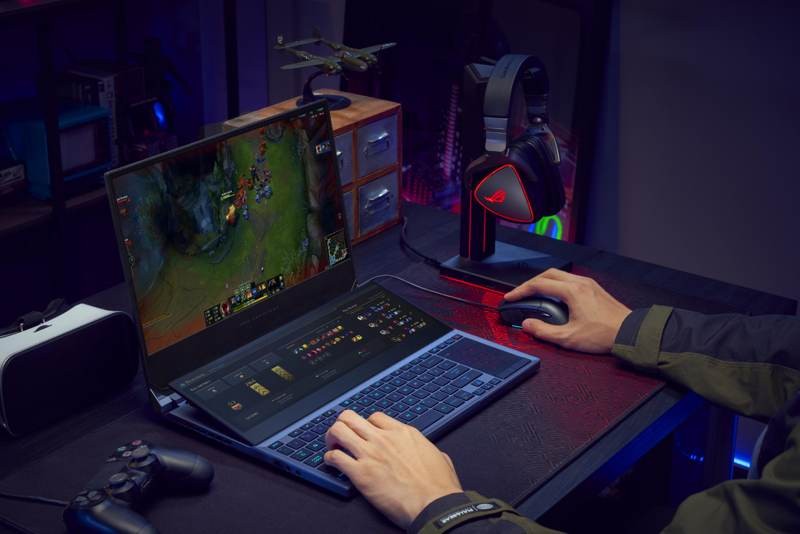 ASUS ROG Zephyrus Duo 15: Ένα πανίσχυρο gaming laptop με δύο οθόνες