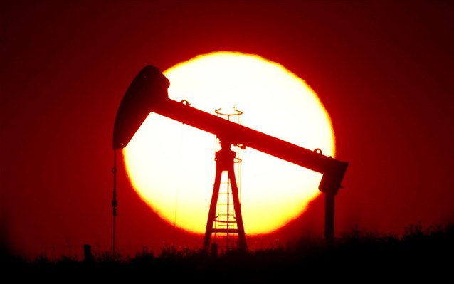 Πετρέλαιο: Στήριγμα στις τιμές διά χειρός Ριάντ