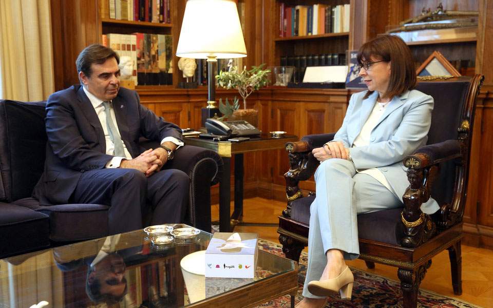 Θέματα ευρωπαϊκής οικονομίας στο τετ α τετ ΠτΔ – Μ. Σχοινά