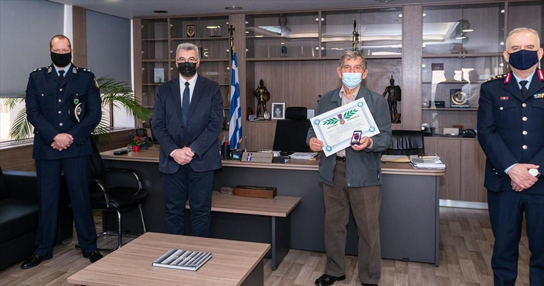 «Αστυνομικός Σταυρός» σε ανθυπαστυνόμο και μετά θάνατον σε συνοριακό φύλακα