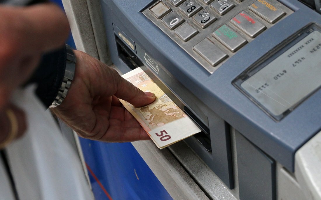 Σήμερα η έκτακτη οικονομική ενίσχυση ύψους 400 ευρώ του ΟΑΕΔ – News.gr